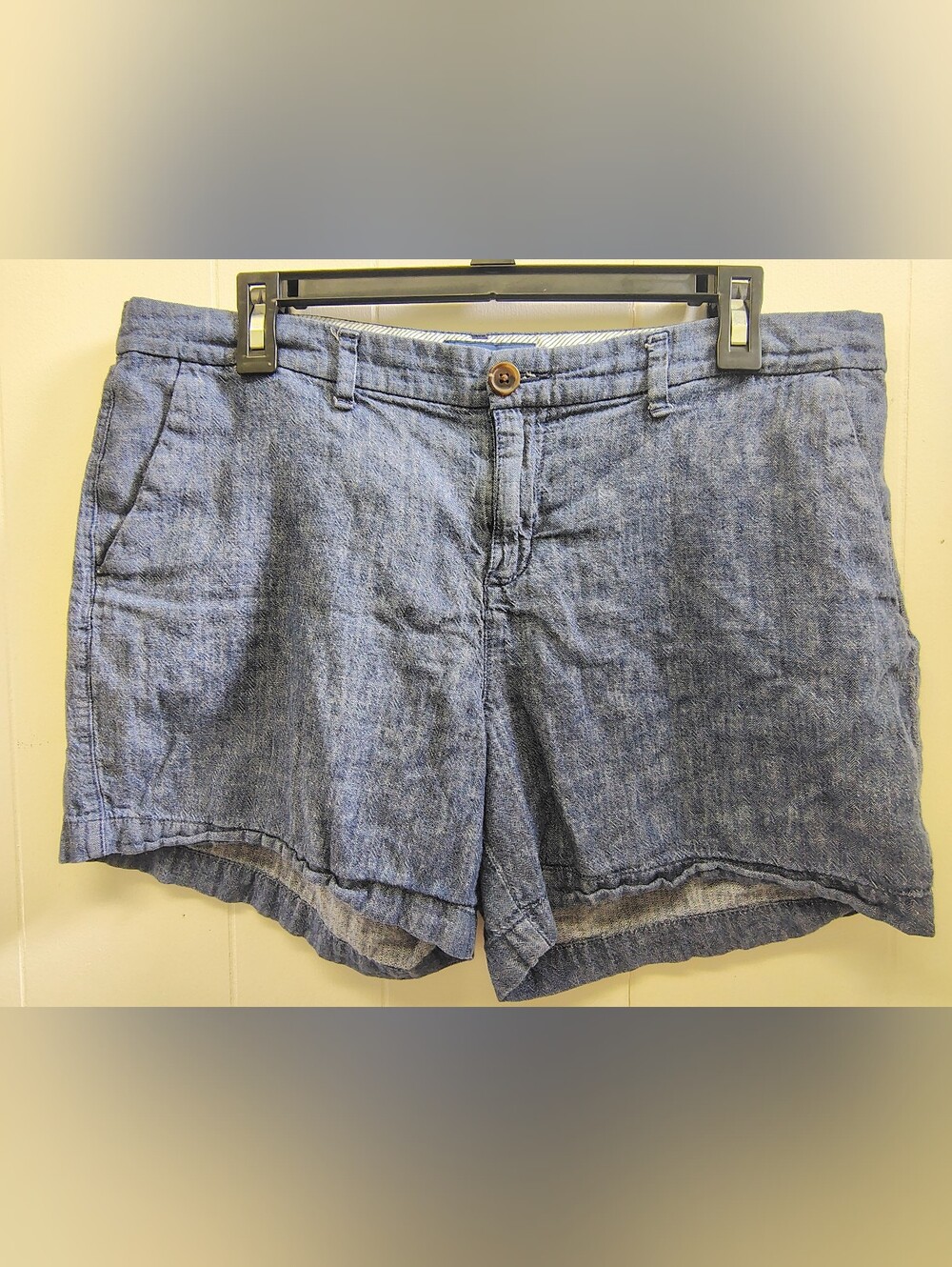 Old Navy Light Blue Linen-Blend Women’s Shorts Size 12